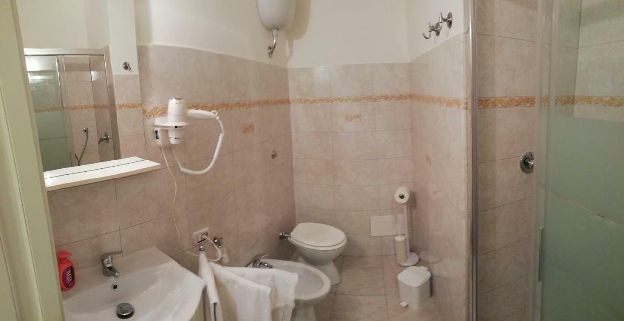 Apartment Urbino 33 Rome Exterior photo